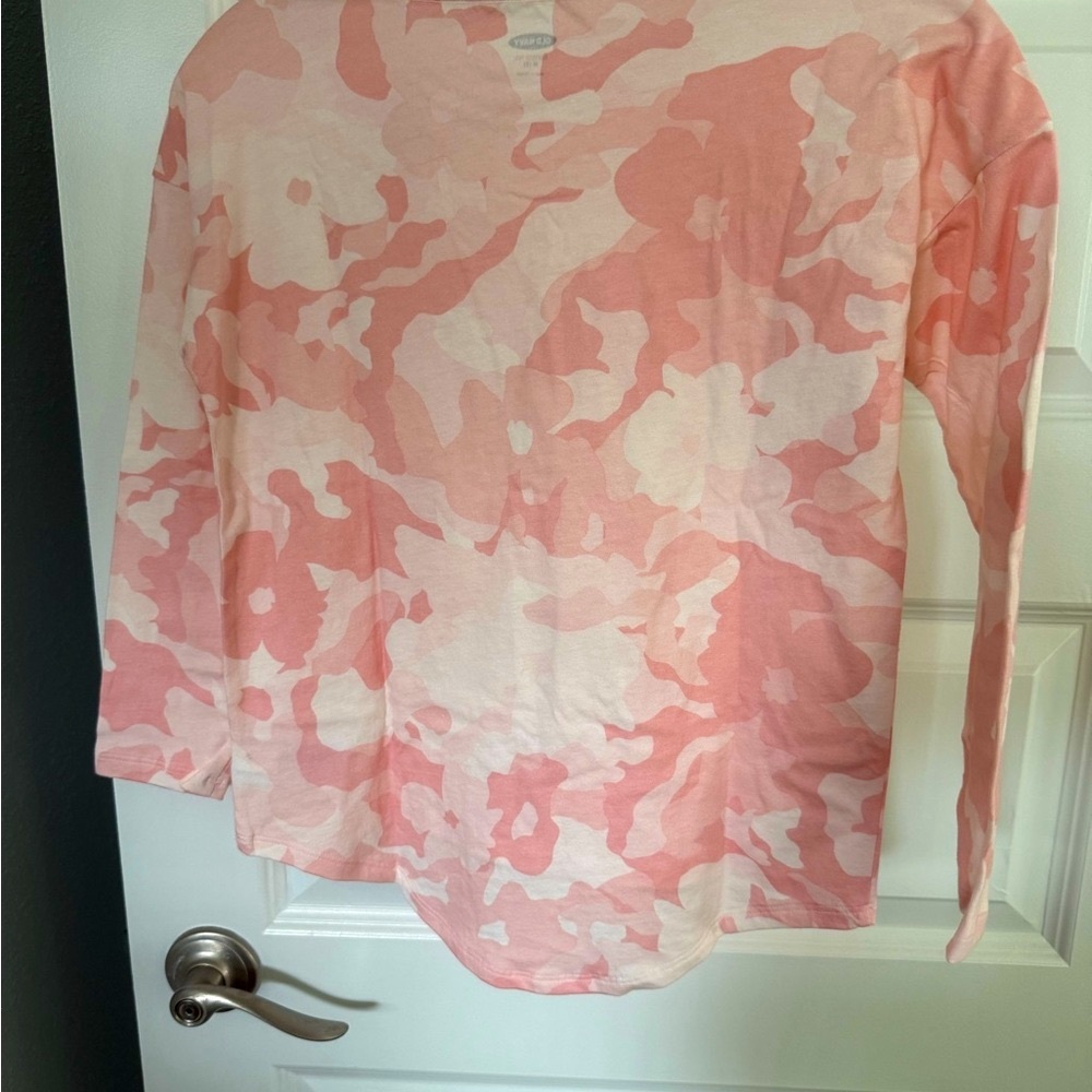 Old Navy Softest Tee in Pink Camo
